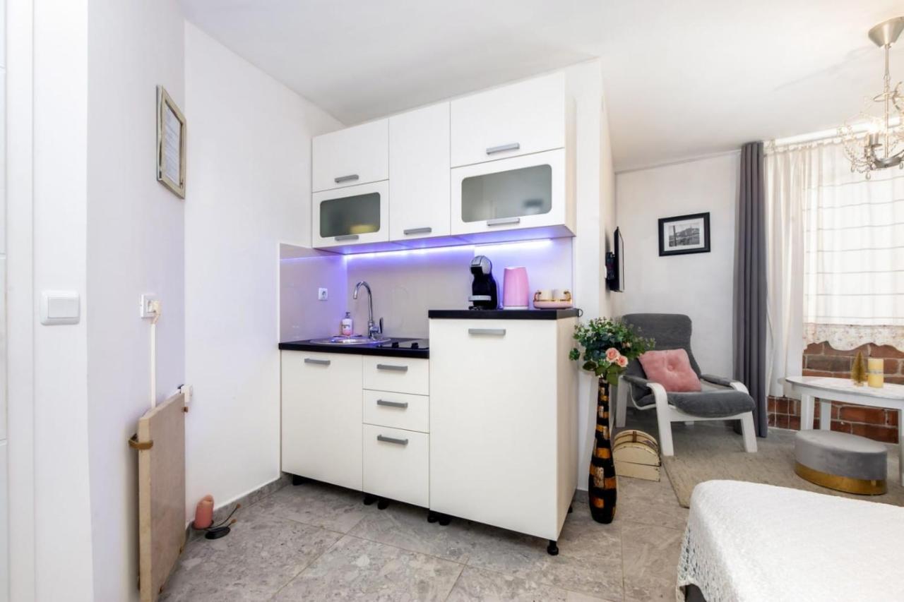 Apartments Casa Ivona โรวีน ภายนอก รูปภาพ